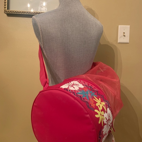 Igloo Max Cold Insulated Cooling Tote - Picture 5 of 14